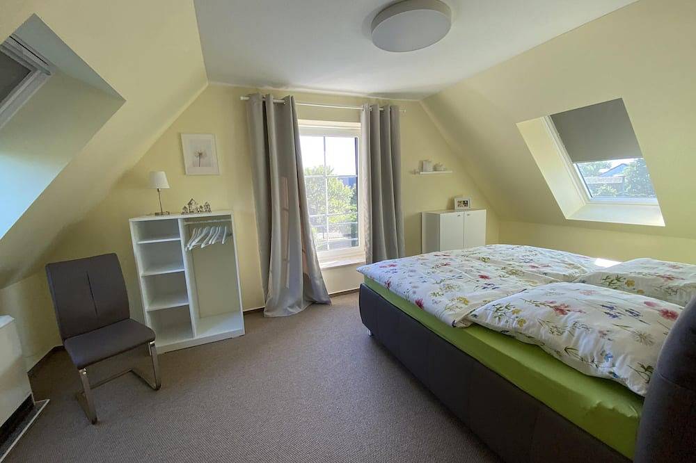 Ferienhaus Wildberg mit Sonnenterrasse in Mecklenburgische Seenplatte