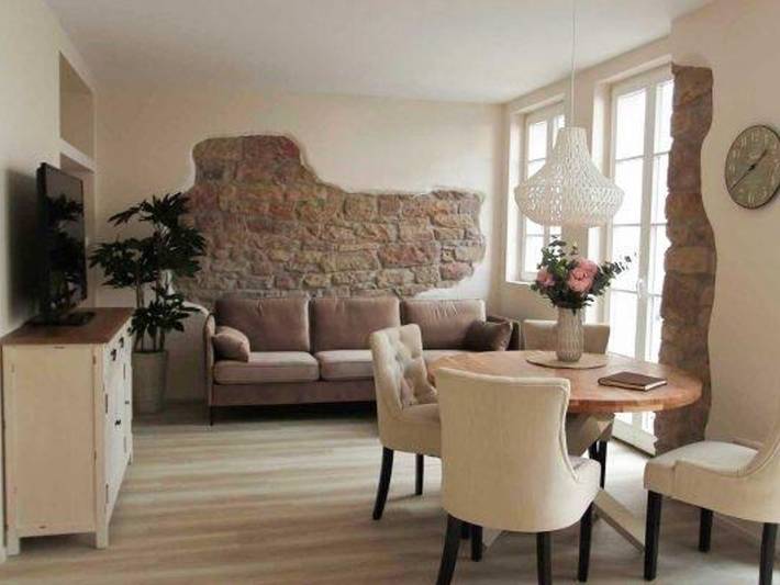 Ferienwohnung für 4 Personen, mit Whirlpool und Sauna in Wachenheim