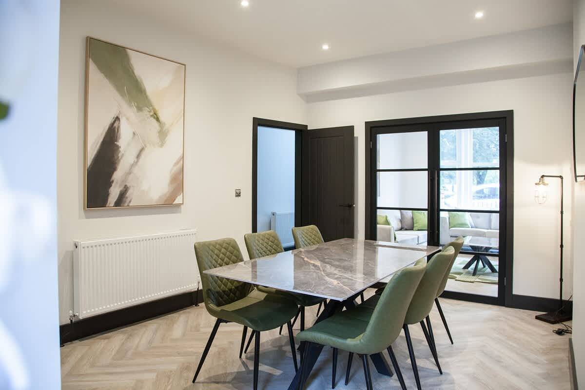 Bright & Modern Manchester Home | Free Parking in Manchester, Greater Manchester