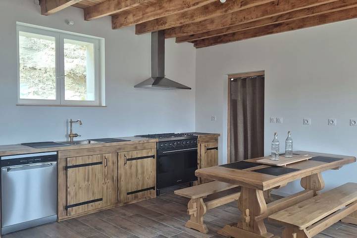 Location de vacances pour 6 personnes, avec Jardin à Saint-Avit (Drôme)