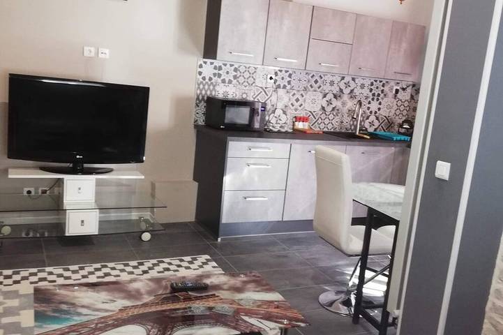 Location de vacances pour 3 personnes, avec Balcon à Plombières-lès-Dijon