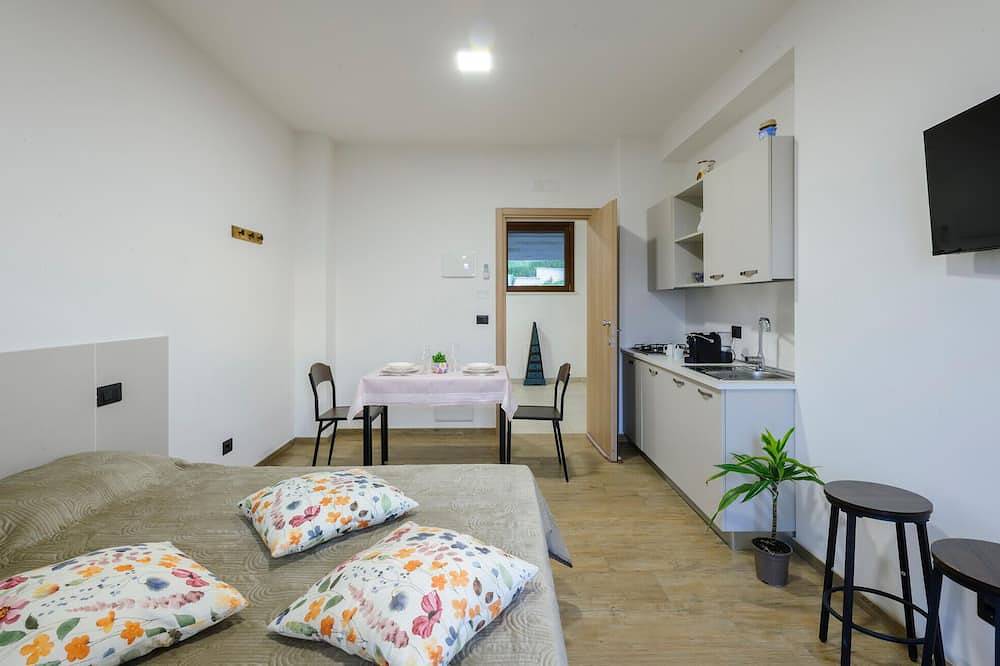 Entire apartment, Beautiful apartment in Moscufo with Wifi in Moscufo, Pescara Province