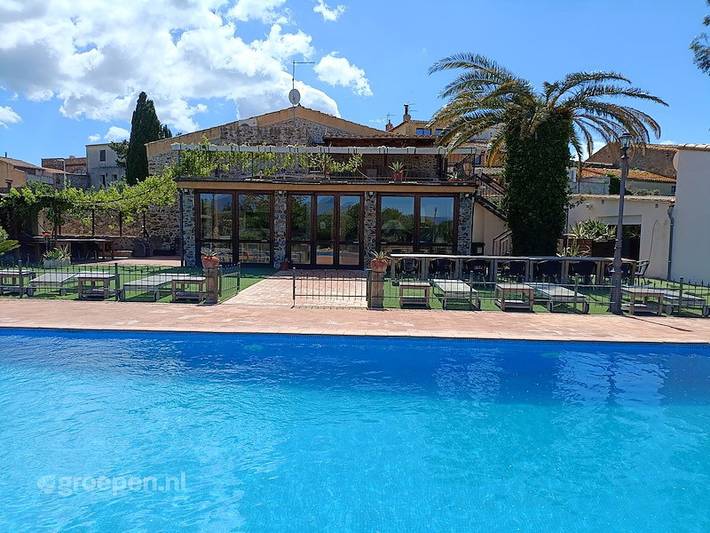 Vakantiehuis voor 22 personen, with Balkon/Terras and Terras as well as Tuin aan de Costa Brava