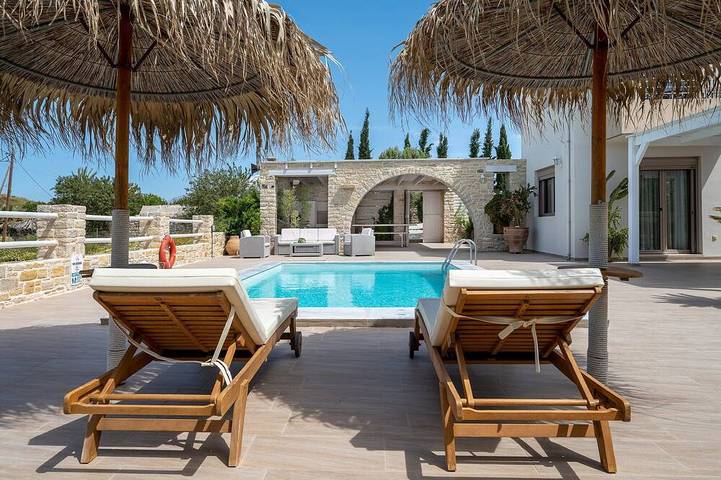 Villa für 6 Personen, mit Balkon und Garten