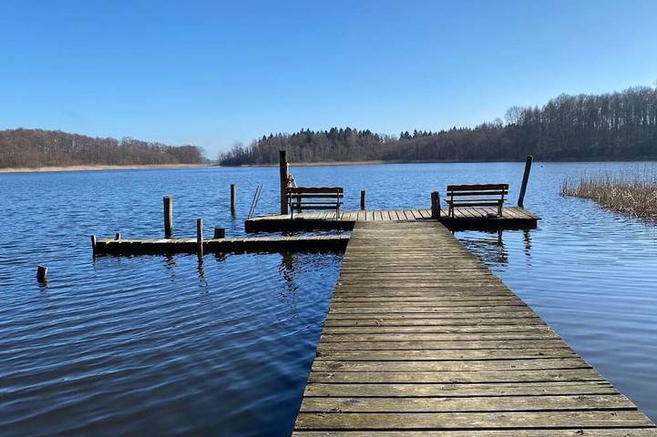 Ferienwohnung für 4 Personen, mit Balkon und Garten in Lalendorf