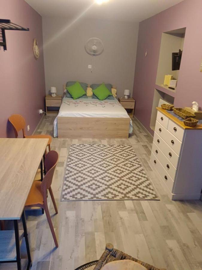 Chambre d’hôte pour 4 personnes, animaux acceptés dans Vrécourt