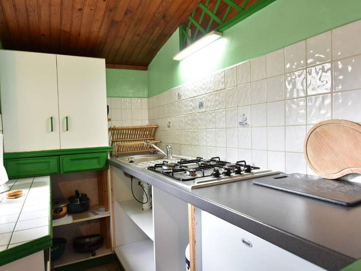 Location de vacances pour 2 personnes, avec Terrasse et Jardin dans Bures Les Monts - 4