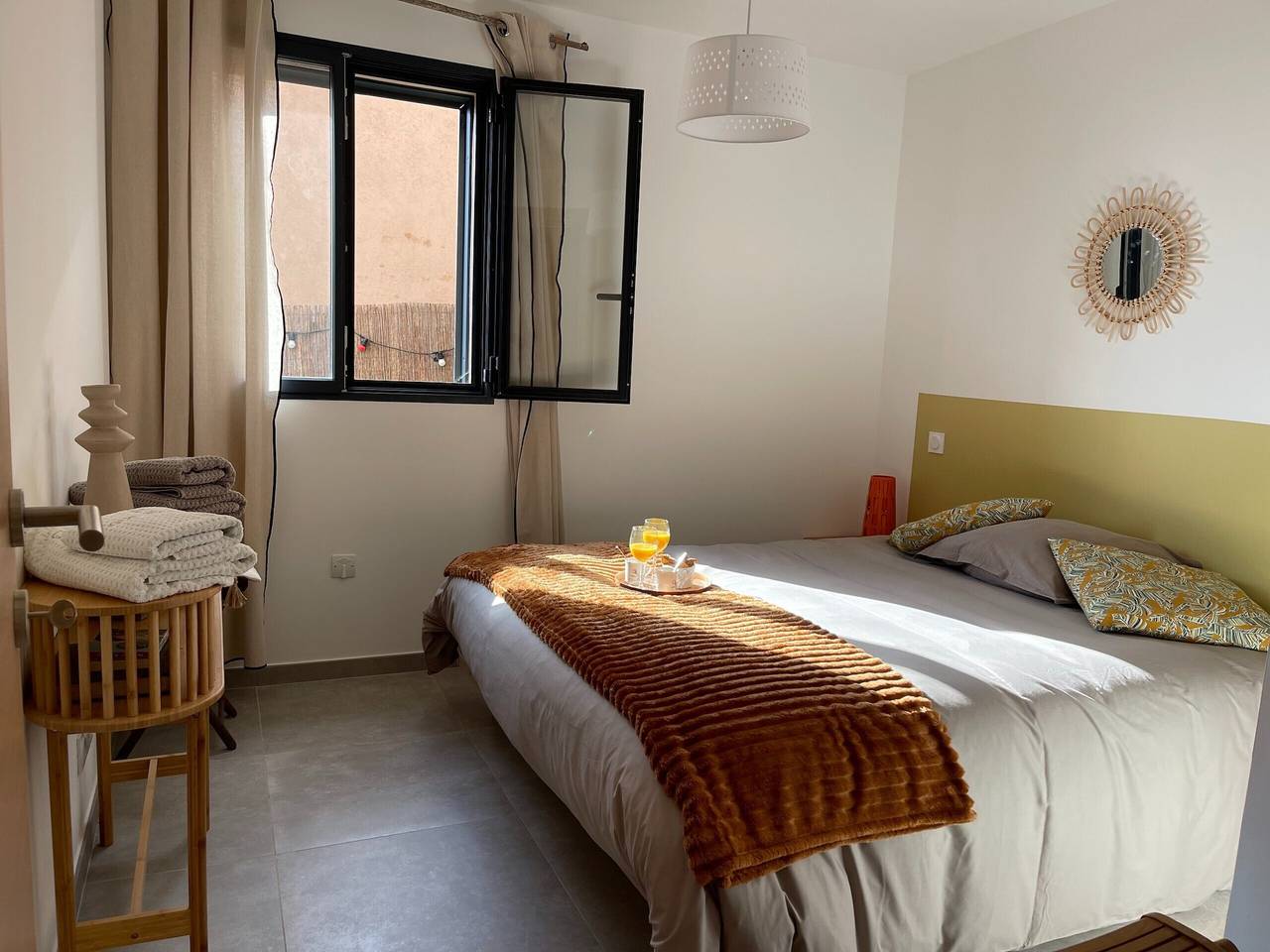Appartement entier, Appartement 'Nucciola' avec vue mer et climatisation in Cervione, Arrondissement de Corte