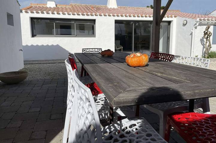 Location de vacances pour 6 personnes dans Plage des Sableaux