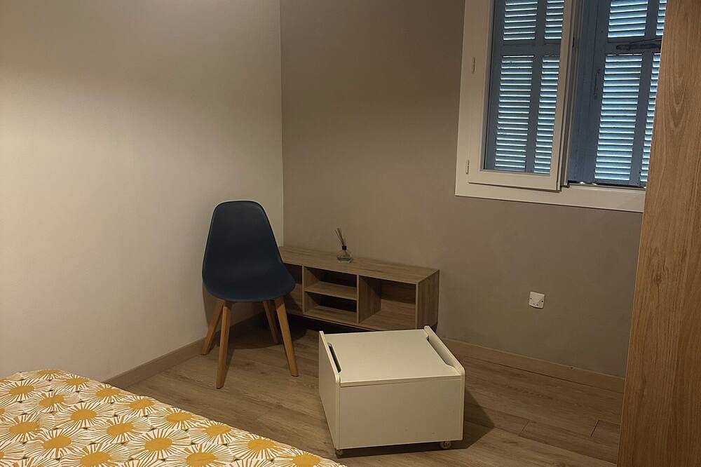 3-bedroom house, close to beaches, quiet Ideal for family or friends. Air-conditioned in Venzolasca, Corte region