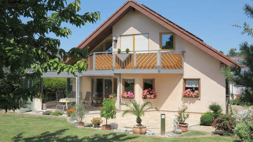 Apartamento de férias para 3 pessoas, com varanda e vista e ainda jardim - 1