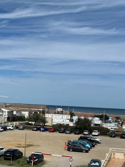 Apartamento entero, Two-Bedroom Apartment in Plage des Chalets, Gruissan