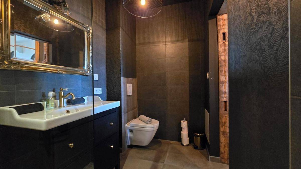 Appartement entier, Two-Bedroom Apartment in Muttersholtz, Région de Sélestat-Erstein