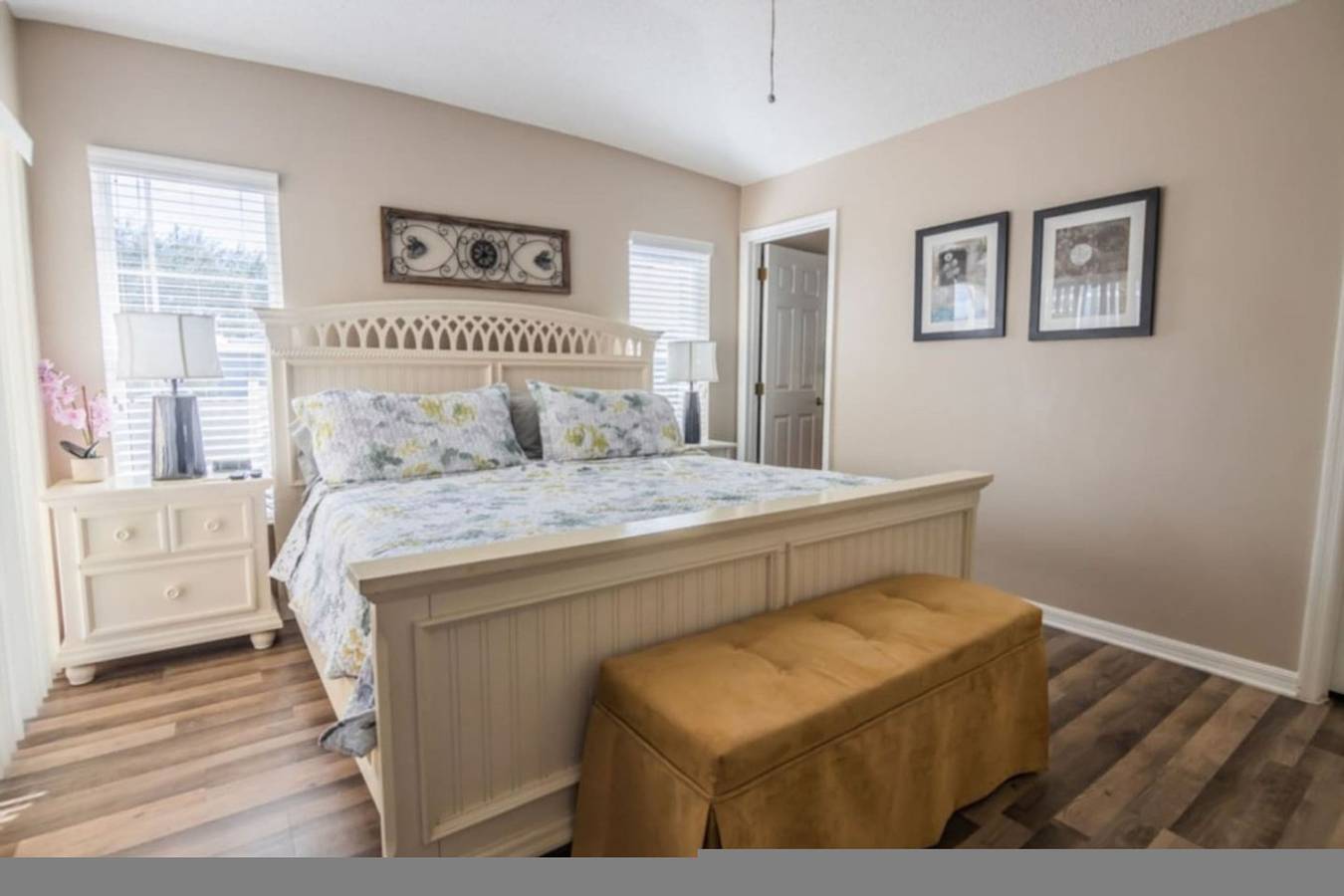 Colorful & Family-Friendly 4-Bedroom Villa with South-Facing Pool in Southern Dunes Golf & Country Club ⛳☀️ in Haines City, Central Florida