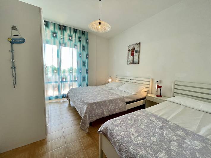 Apartamento entero, Amplio apartamento a sólo 200m del mar. in Porto Santa Margherita, Caorle