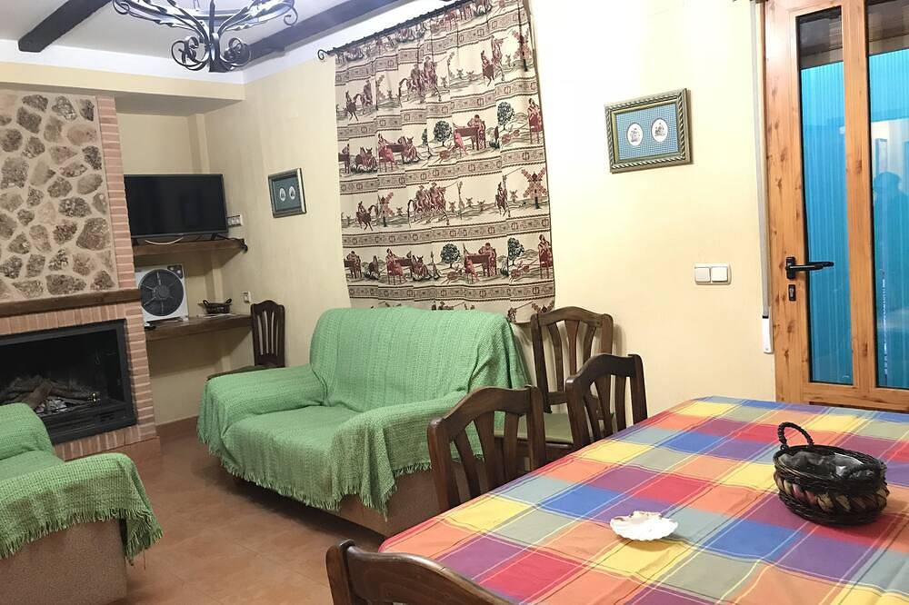 El Cuco 1 located between the Lagunas de Ruidera and the Birth of the Rio Mundo in El Ballestero, Albacete Province