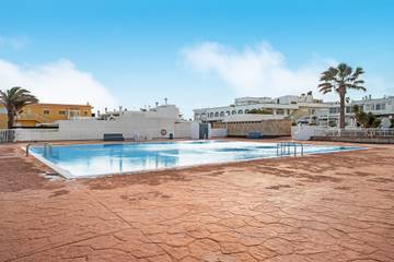 Apartment for 5 People in South Tenerife, Tenerife, Photo 1