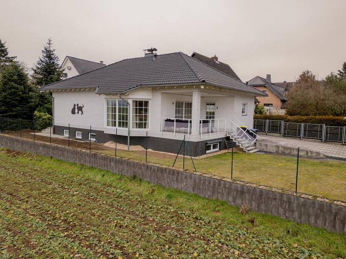 Ferienwohnung für 7 Personen, mit Garten - 1