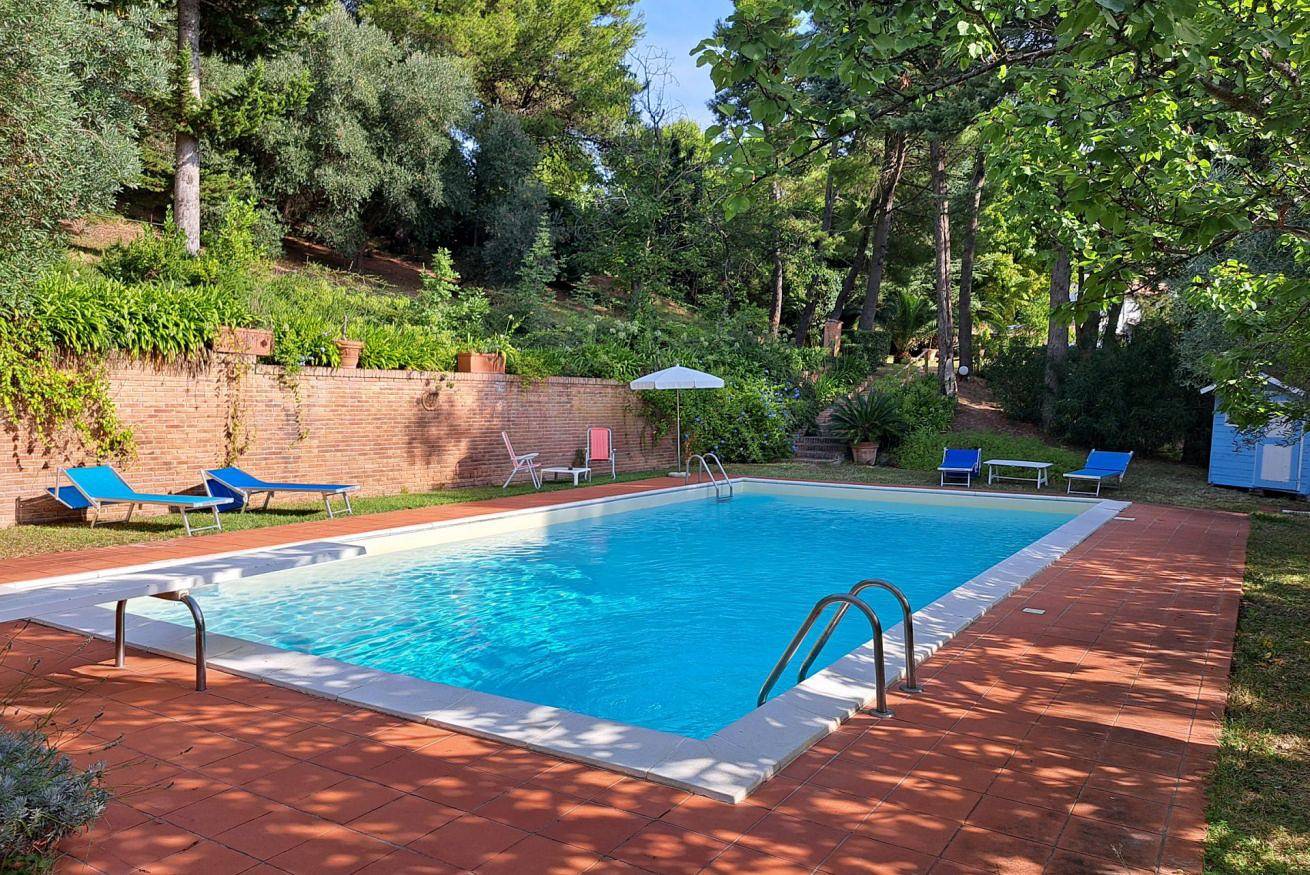 Apartamento entero, Moon Cottage - Farmhouse in the Conero countryside in Ancona, Riviera del Conero