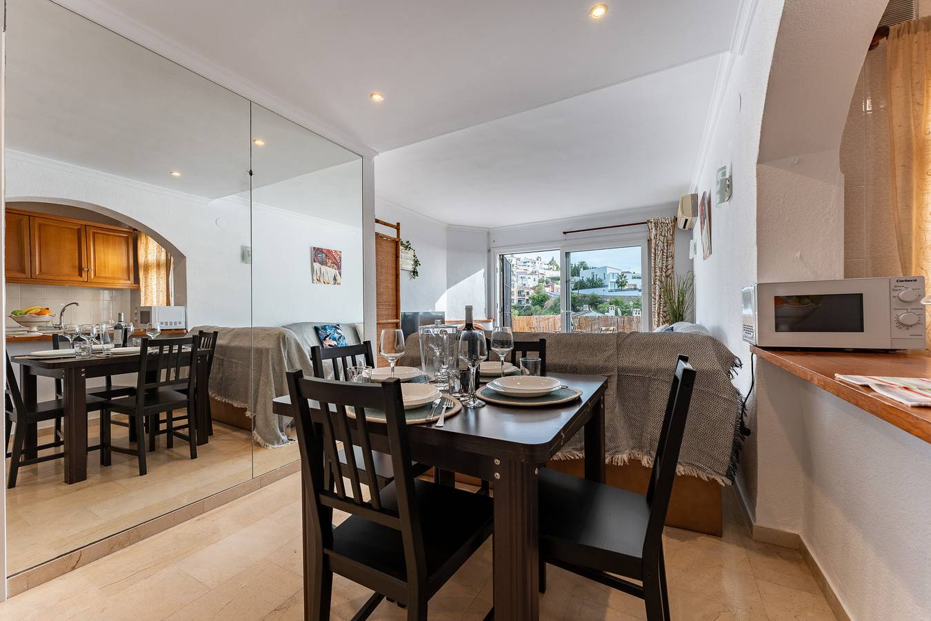 Malagasuite Blue Paradise House in La Capellania, Benalmádena