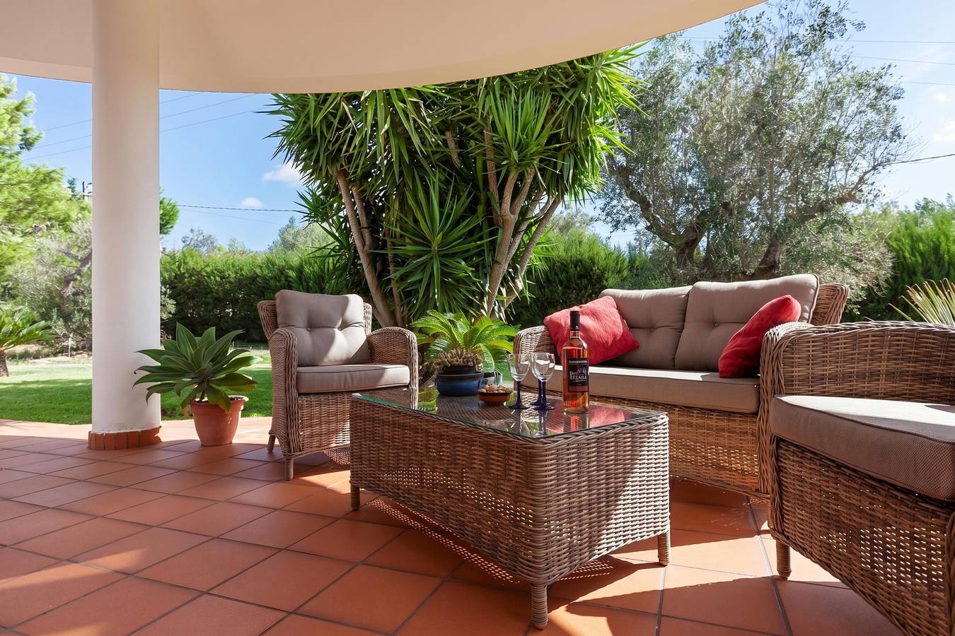 Villa Menhir in Puglia with Pool and Tennis in Parabita, Golfo di Taranto