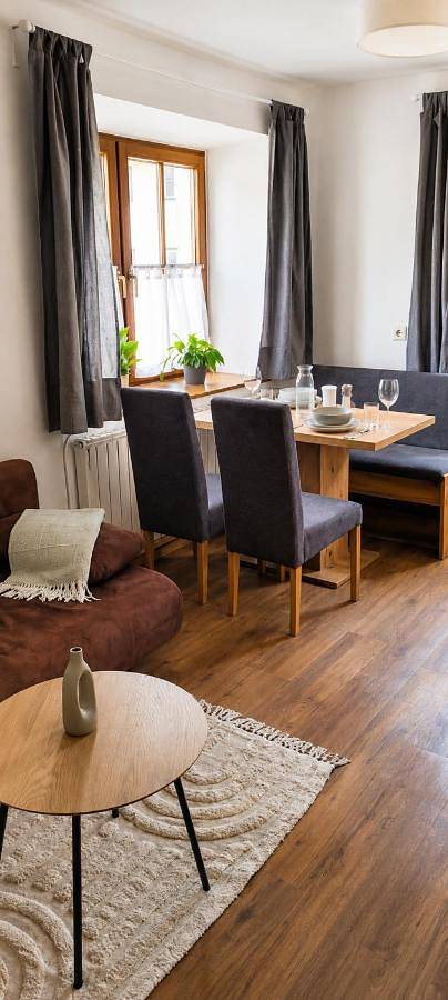 Ferienwohnung für 2 Personen, mit Terrasse und Garten in Straß im Attergau - 2