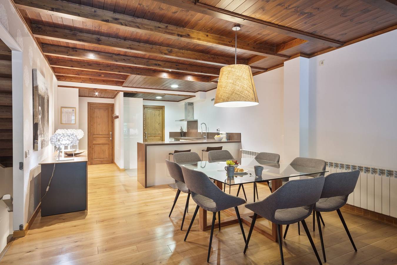 Appartement entier, Appartement de vacances pour 11 personnes avec balcon in Baqueira, Naut Aran