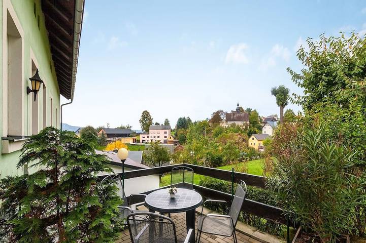 Ferienwohnung für 2 Personen, mit Garten in Lichtenhain