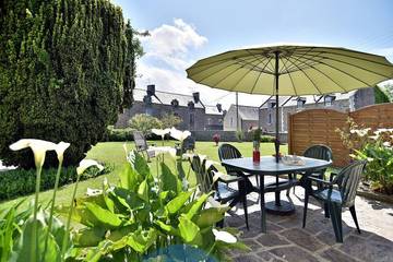 Location de vacances pour 4 personnes, avec terrasse et jardin dans Port Briac