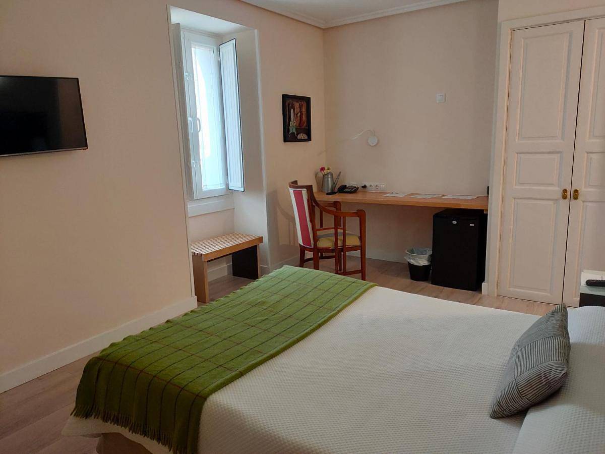 Hôtel pour 2 personnes avec terrasse in Haro, Rioja