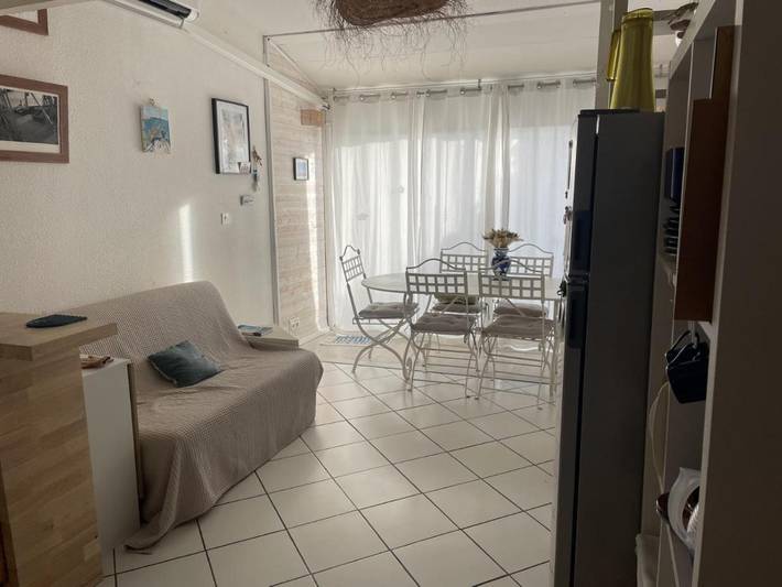 Location de vacances pour 4 personnes, avec jardin ainsi que terrasse et vue dans Leucate-Plage - 4