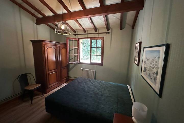 Location de vacances pour 13 personnes, avec jardin à Mongauzy - 3