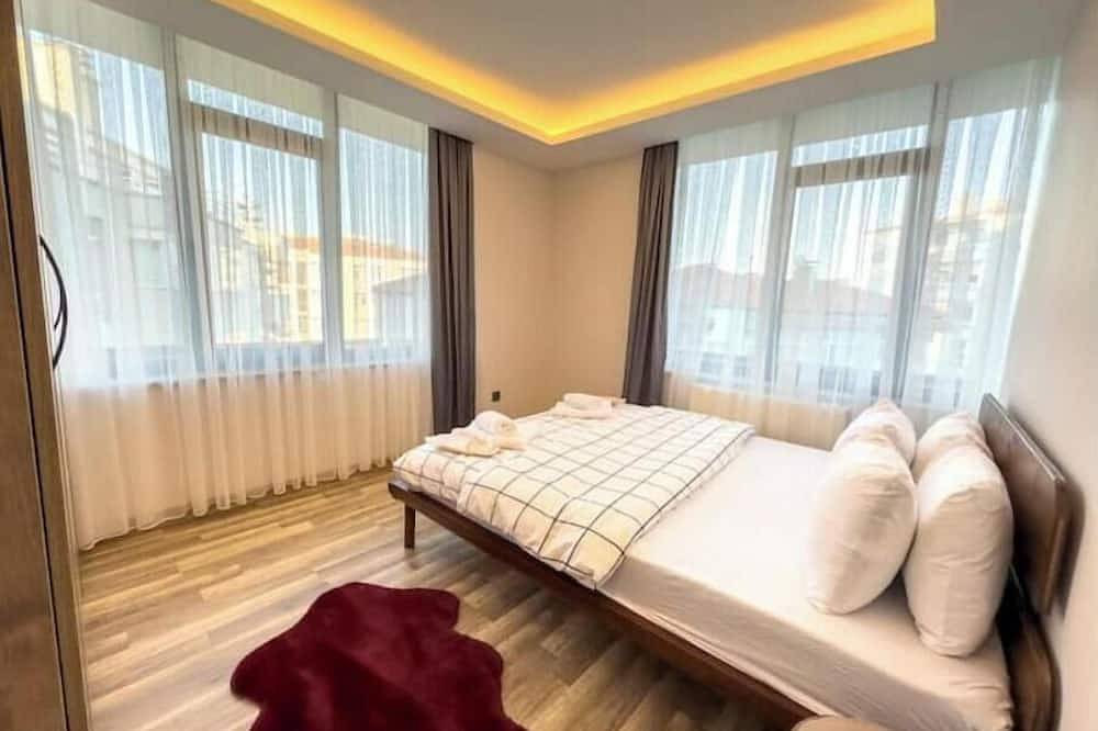 Entire apartment, 104- Large and Spacius in Ankara, Central Anatolia region