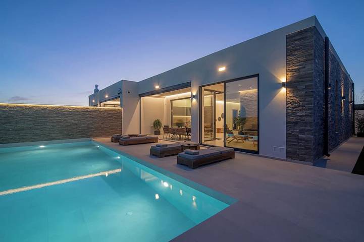 Ferienhaus für 6 Personen, mit Terrasse und Garten