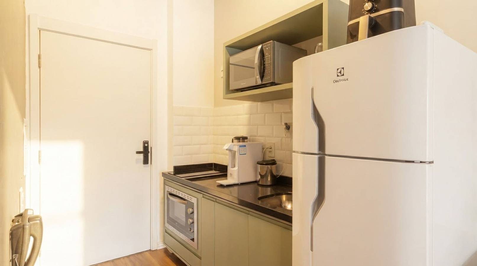 Monolocale intero, Studio com Varanda perto do Metrô em Pinheiros in Pinheiros, San Paolo (Brasile)