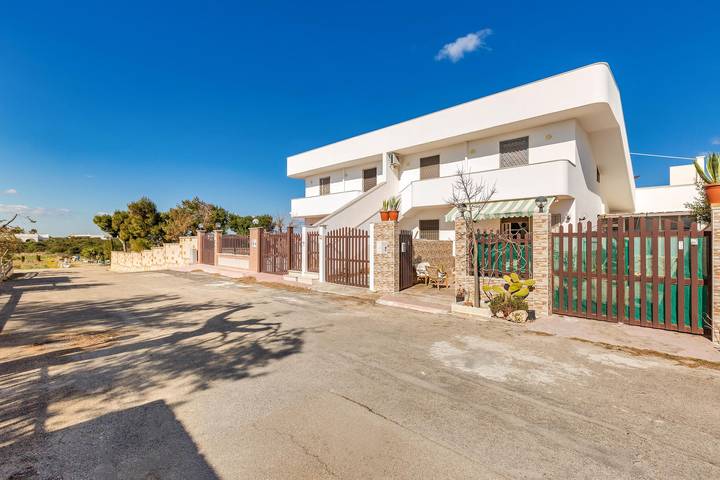 Location de vacances pour 8 personnes, animaux acceptés à Porto Cesareo - 2