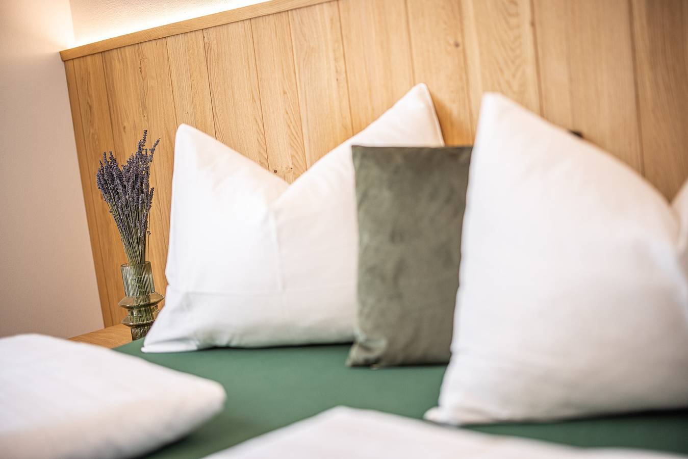 Ganze Wohnung, Ferienwohnung 'Zum Sonnentor - Larix 2' mit Bergblick, Balkon und Wlan in Luttach, Zillertaler Alpen