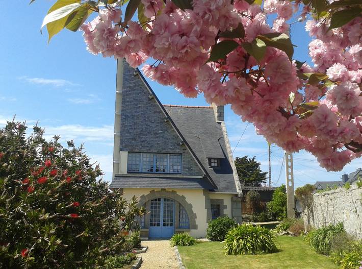 Gîte pour 5 personnes, avec terrasse et jardin dans Île-Grande - 4