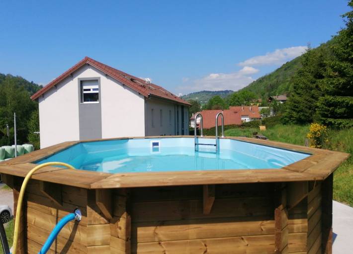 Gîte pour 16 personnes, avec piscine ainsi que jardin et terrasse, animaux acceptés dans La Bresse-Hohneck - 3