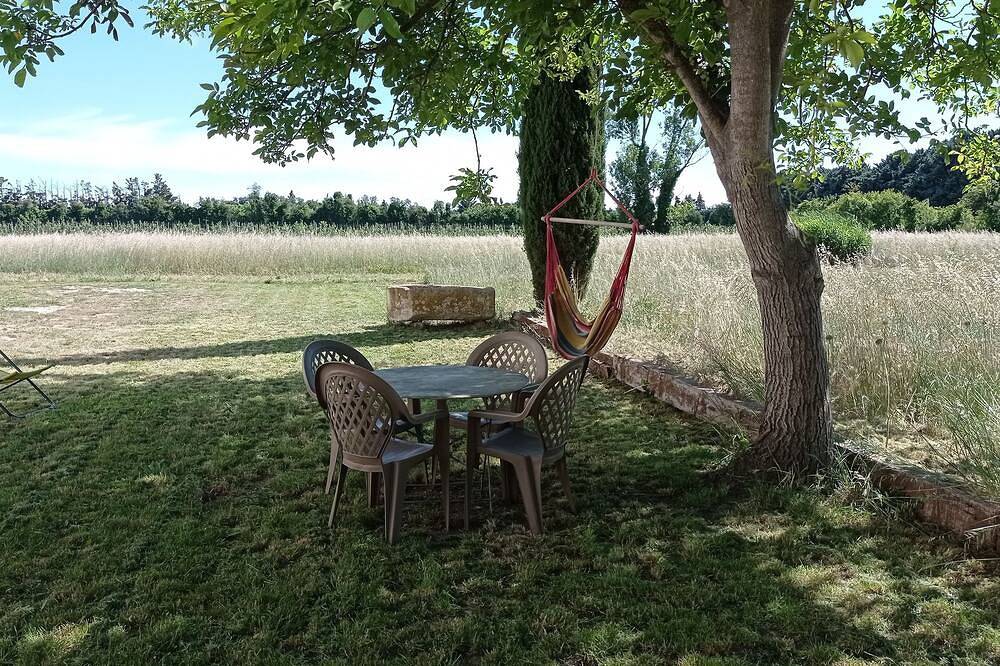 Cottage auf dem Land 10 Minuten von Isle sur la Sorgue in Cavaillon, Regionaler Naturpark Luberon