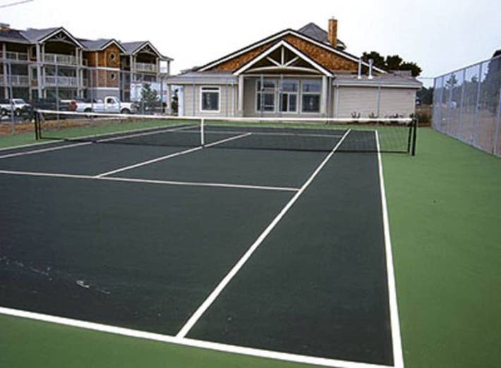 Vacation rental for 6 people, with balcony and pool as well as hot tub in Depoe Bay