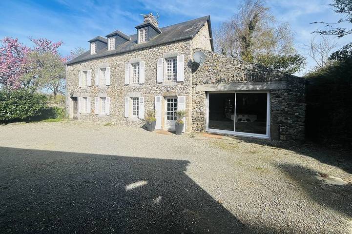 Location de vacances pour 8 personnes à Tourville-sur-Sienne