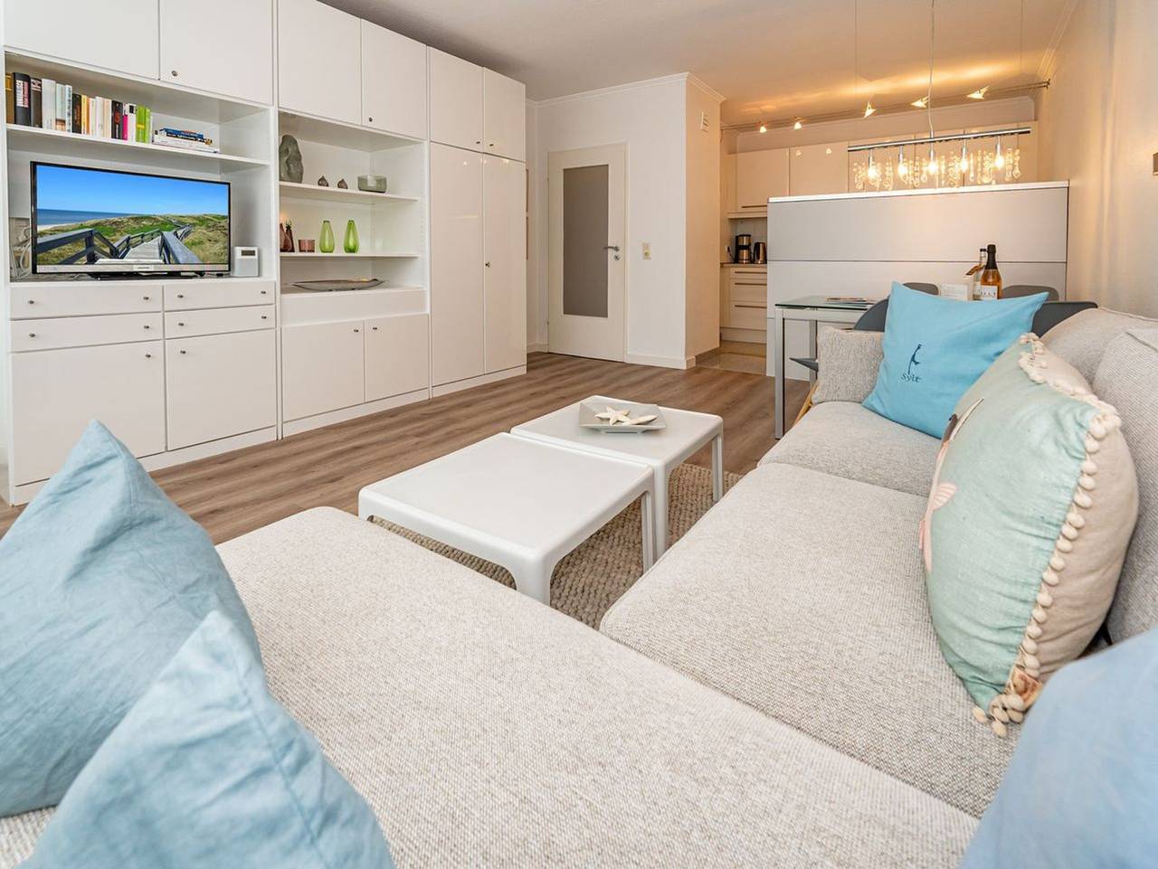 Ganze Ferienwohnung, Lieblingsplatz - Komfortable Ferienwohnung Lieblingsplatz mit Balkon und privatem Parkplatz auf Sylt in Westerland, Sylt (Gemeinde)