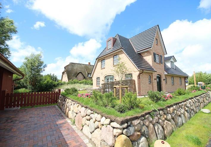 Ferienhaus für 6 Personen, mit Terrasse und Garten sowie Sauna