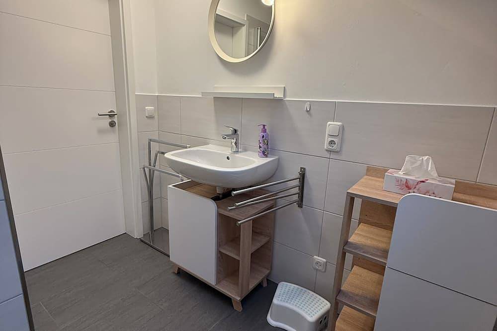 Ganze Wohnung, Moderne Ferienwohnung in Ostfriesland, küstennah in Wittmund, Landkreis Wittmund