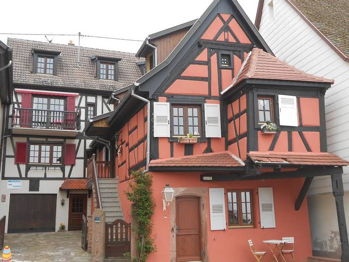 Gîte pour 9 personnes, avec balcon
