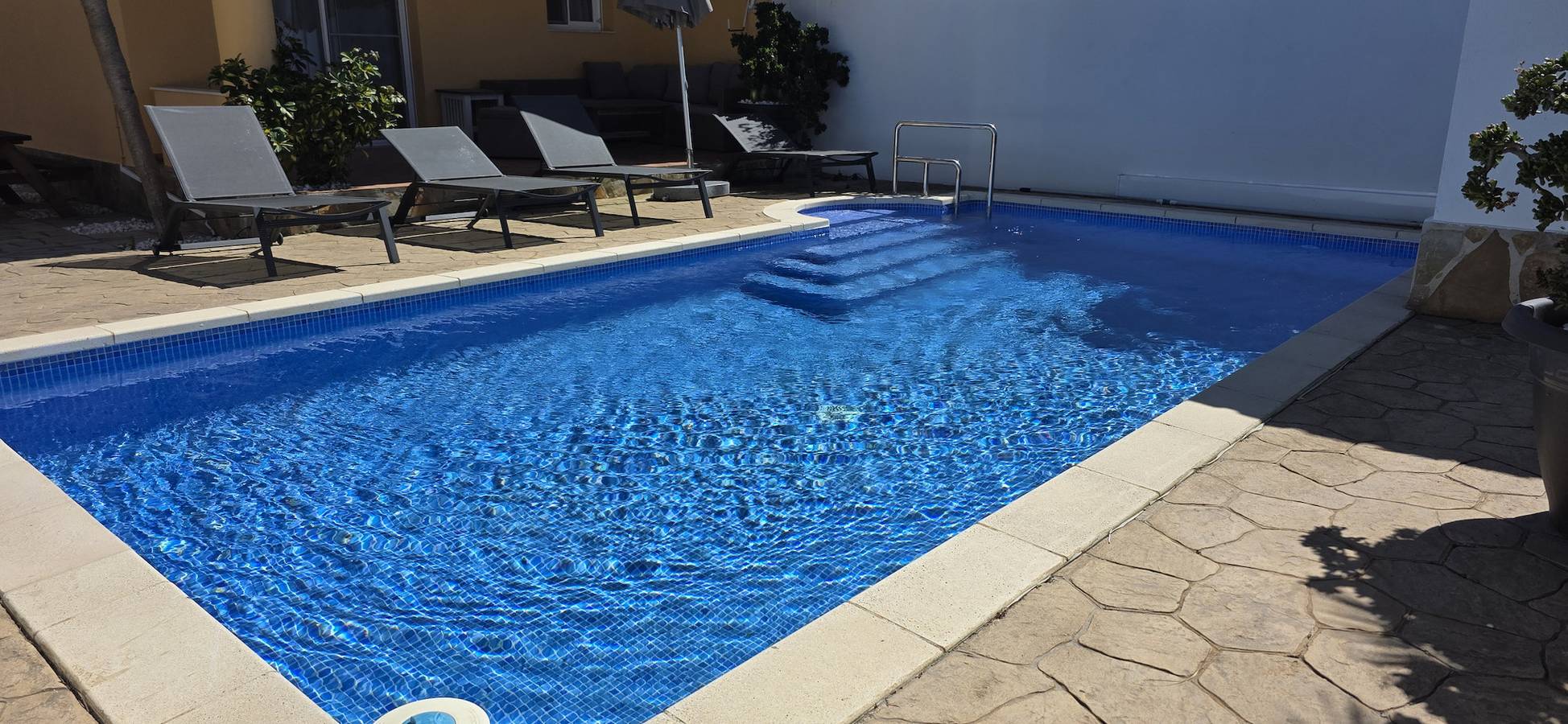 "Gecko“@Marisol: 250m zum Strand, Privat-Pool, A/C, Wifi, Hundestrand in Riumar, Delta de l'Ebre