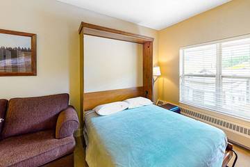 Vacation Apartment for 4 Guests in Granby, Arapaho National Forest, Picture 4