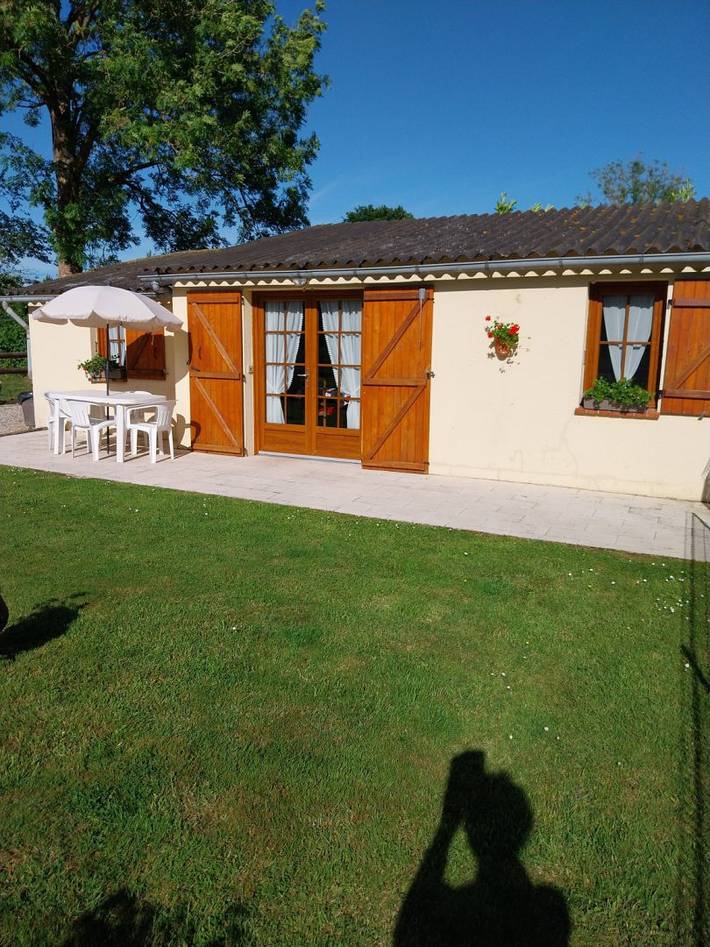 Gîte pour 4 personnes, avec terrasse et jardin, animaux acceptés - 1