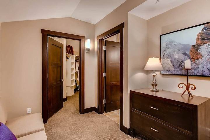 Holiday apartment for 4 people, with balcony and hot tub - 1